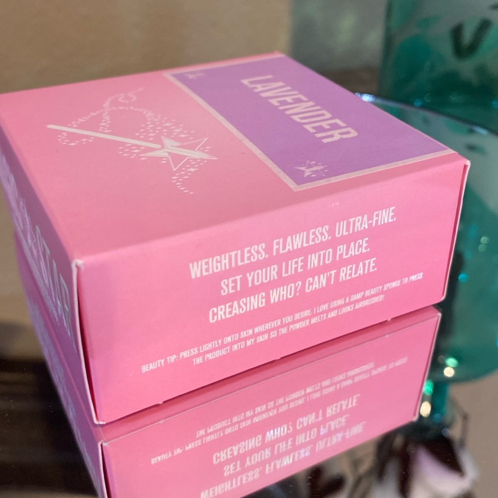 Jeffree Star Setting Powder, in shade lavender. NEW in box! - Picture 4 of 9